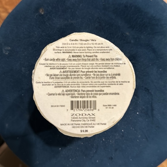 Sparkly ZODAX Christmas Tree Candle. New With Tags - Picture 5 of 8